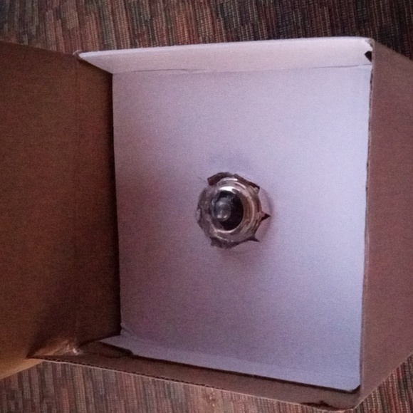 New! 250w Reptile Heat Emitter Blub. - Picture 5 of 6